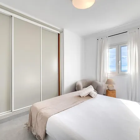 Apartamento Vacation I Banus Waterfront Penthouse Marina, Sea View, Beachfront