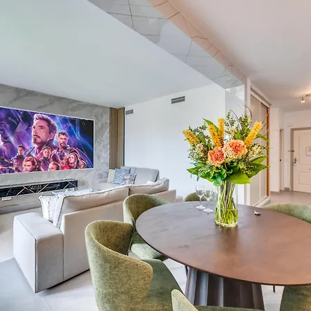 Vacation I Banus Waterfront Penthouse Marina, Sea View, Beachfront Apartment *