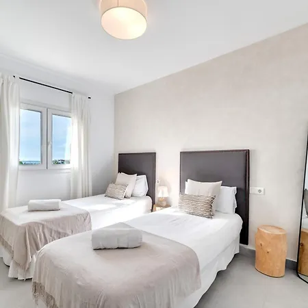 Vacation I Banus Waterfront Penthouse Marina, Sea View, Beachfront * Marbella